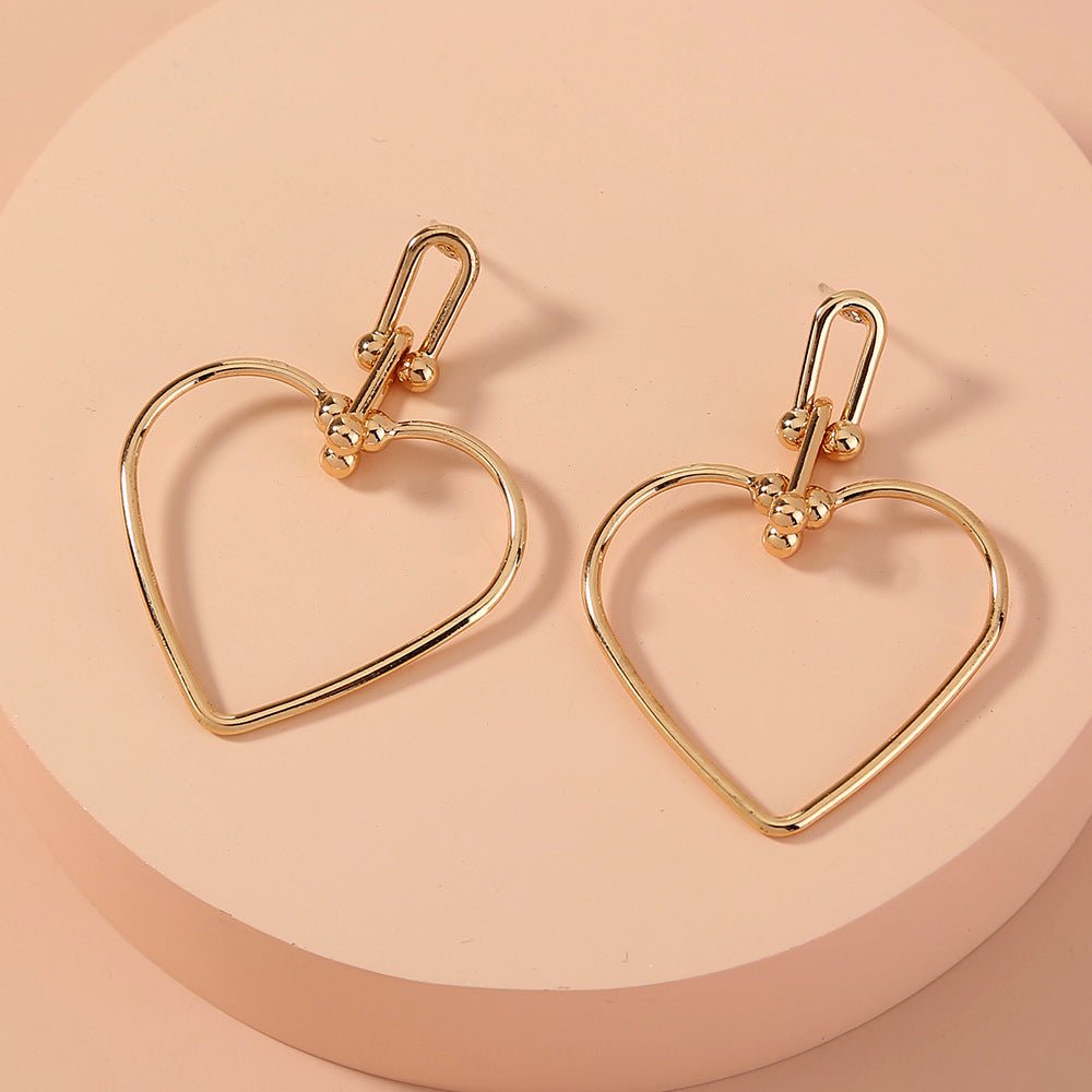 Metal Heart Earrings Simple And Fashionable Personality Hollow Heart-shaped Alloy Earrings - SNMShop
